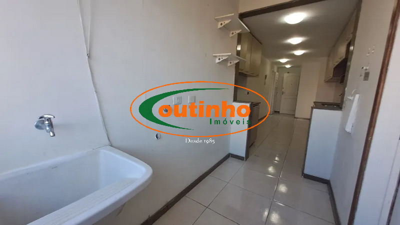 Apartamento à venda com 2 quartos, 125m² - Foto 20