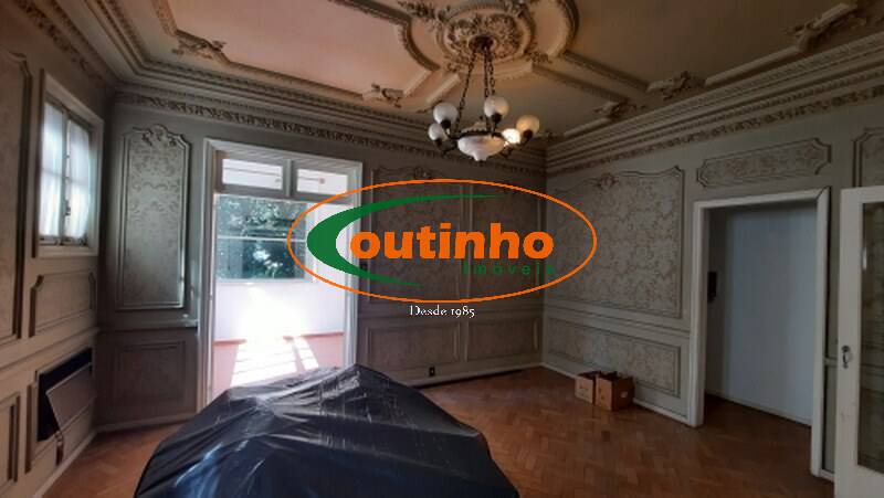 Apartamento à venda com 3 quartos, 125m² - Foto 3