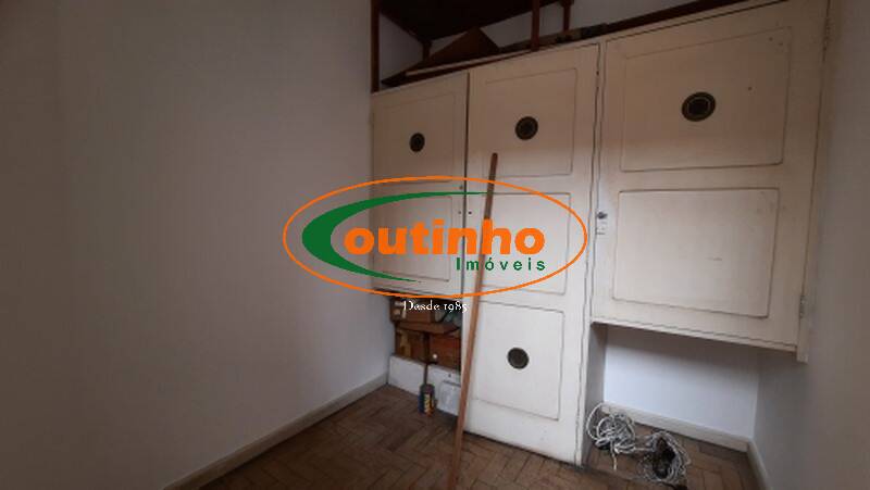 Apartamento à venda com 3 quartos, 125m² - Foto 25