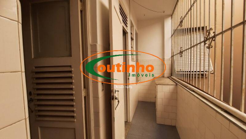 Apartamento à venda com 3 quartos, 125m² - Foto 30