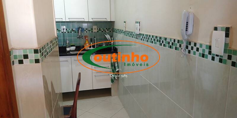 Apartamento à venda com 2 quartos, 61m² - Foto 19