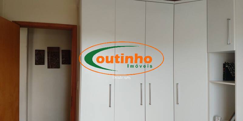 Apartamento à venda com 2 quartos, 61m² - Foto 17