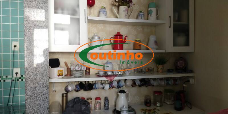 Apartamento à venda com 2 quartos, 61m² - Foto 25