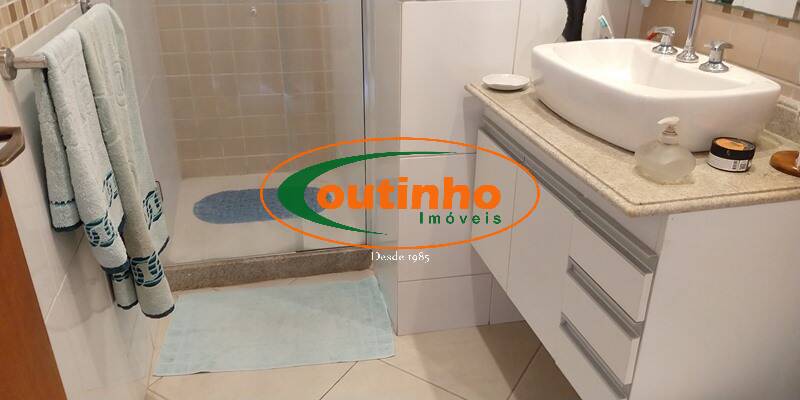 Apartamento à venda com 2 quartos, 61m² - Foto 32