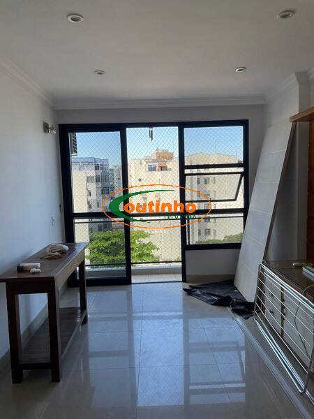 Apartamento à venda com 2 quartos, 90m² - Foto 26