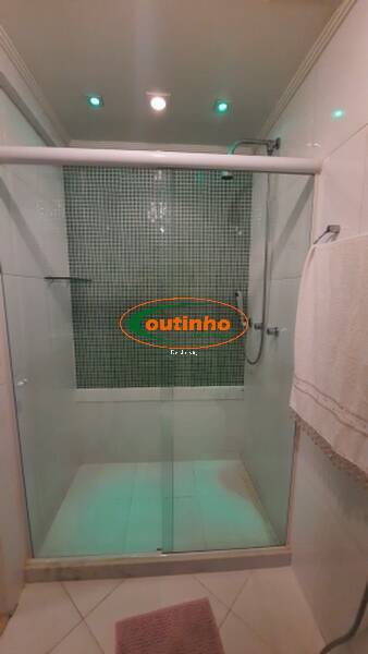 Apartamento à venda com 3 quartos, 144m² - Foto 23