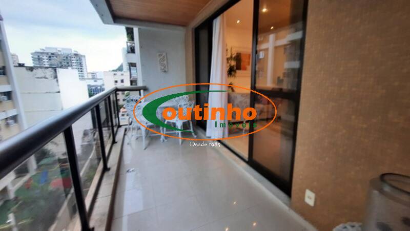 Apartamento à venda com 3 quartos, 144m² - Foto 3