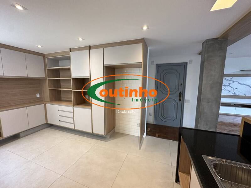 Apartamento à venda com 3 quartos, 108m² - Foto 6