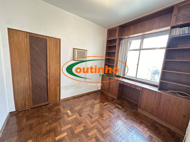 Apartamento à venda com 3 quartos, 108m² - Foto 11