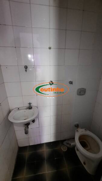 Apartamento à venda com 1 quarto, 54m² - Foto 18