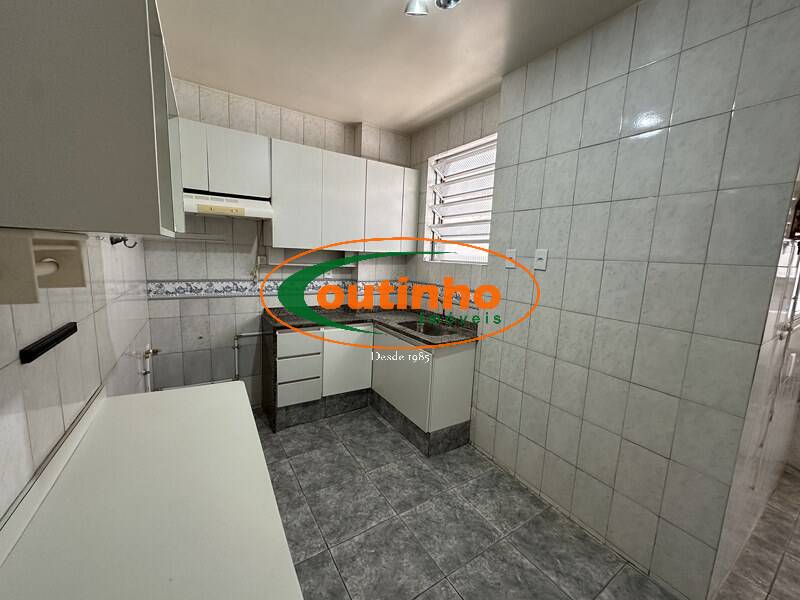 Apartamento à venda com 3 quartos, 102m² - Foto 17