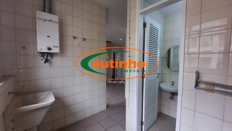 Apartamento à venda com 3 quartos, 137m² - Foto 29