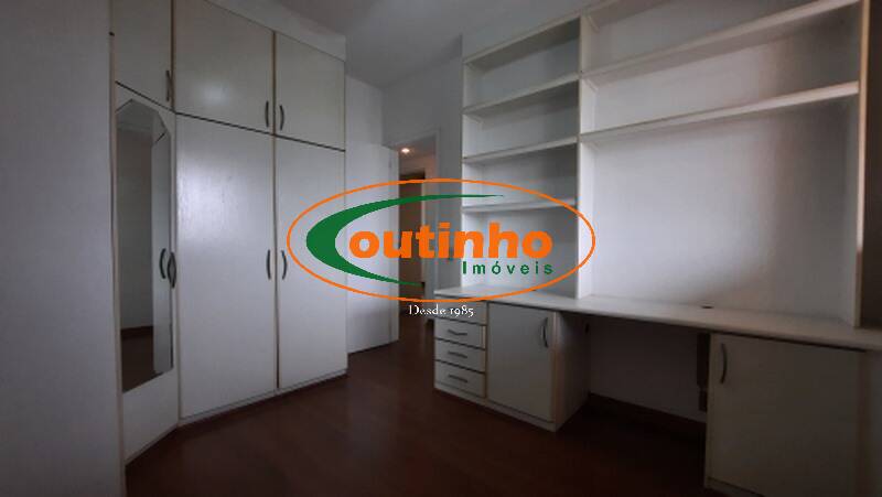 Apartamento à venda com 3 quartos, 137m² - Foto 19