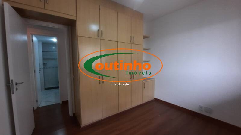 Apartamento à venda com 3 quartos, 137m² - Foto 17