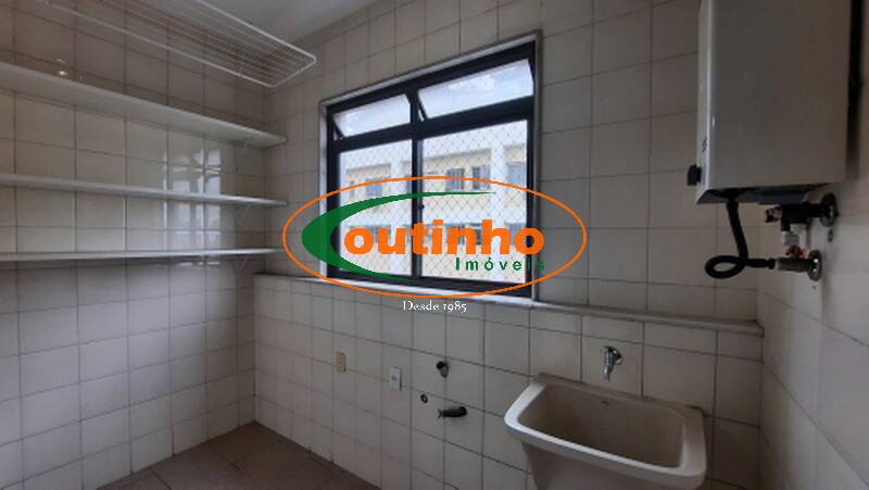 Apartamento à venda com 3 quartos, 137m² - Foto 29