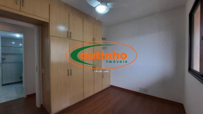 Apartamento à venda com 3 quartos, 137m² - Foto 17