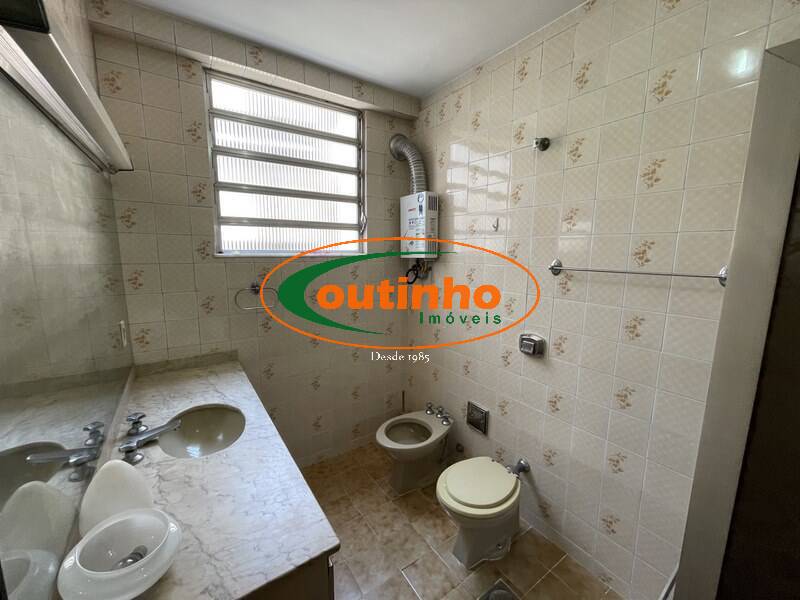 Apartamento à venda com 3 quartos, 95m² - Foto 8