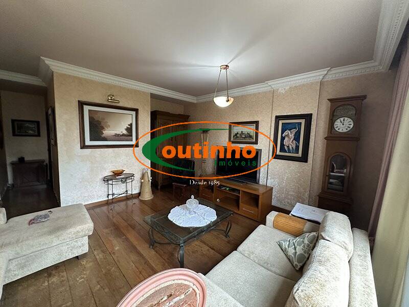 Apartamento à venda com 4 quartos, 140m² - Foto 2