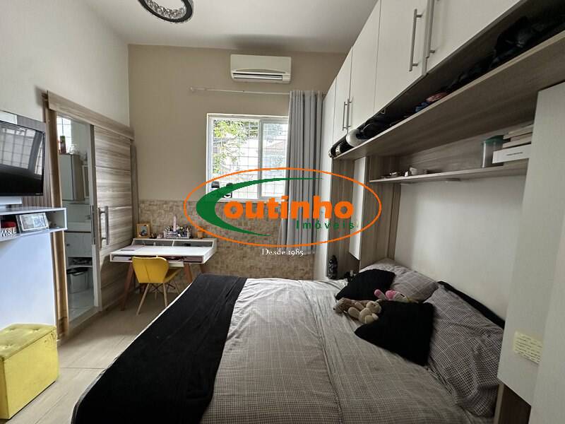 Casa à venda com 4 quartos, 150m² - Foto 13