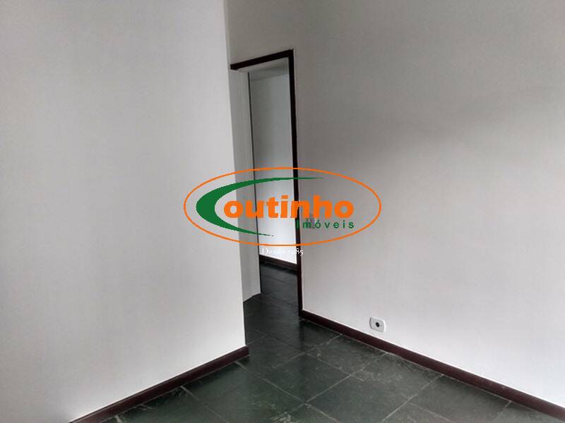 Apartamento à venda com 2 quartos, 74m² - Foto 17