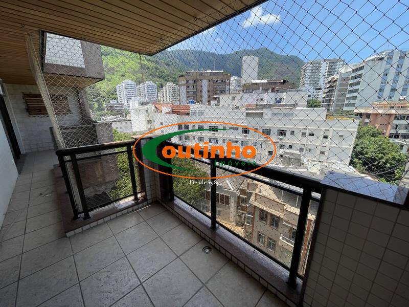 Cobertura à venda com 2 quartos, 150m² - Foto 4