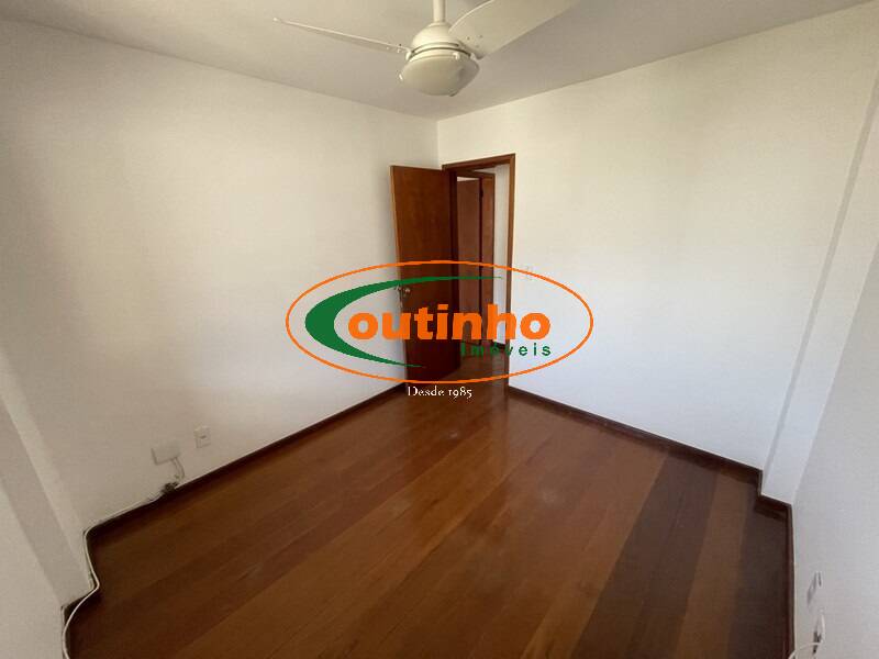 Cobertura à venda com 2 quartos, 150m² - Foto 9