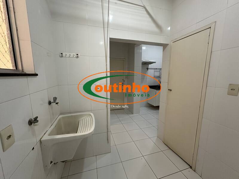 Apartamento à venda com 2 quartos, 68m² - Foto 18