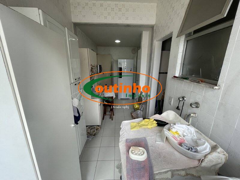 Apartamento à venda com 3 quartos, 115m² - Foto 22