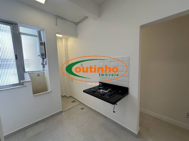 Apartamento à venda com 2 quartos, 60m² - Foto 12