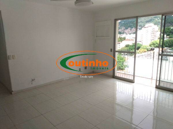 Apartamento à venda com 3 quartos, 92m² - Foto 2