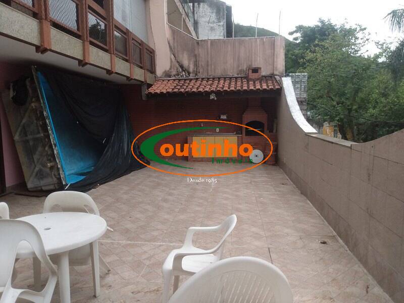 Apartamento à venda com 4 quartos, 260m² - Foto 1