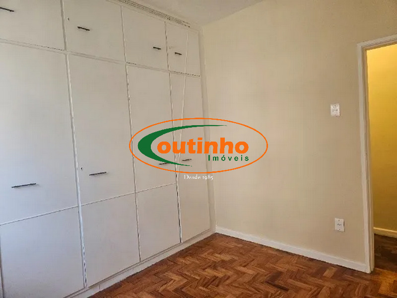 Apartamento à venda com 3 quartos, 82m² - Foto 7