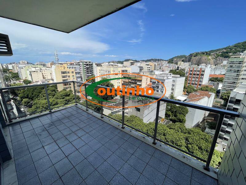 Apartamento à venda com 3 quartos, 148m² - Foto 2