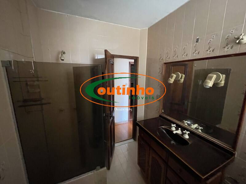 Apartamento à venda com 2 quartos, 75m² - Foto 10