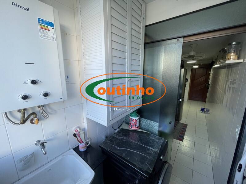 Apartamento à venda com 2 quartos, 85m² - Foto 22