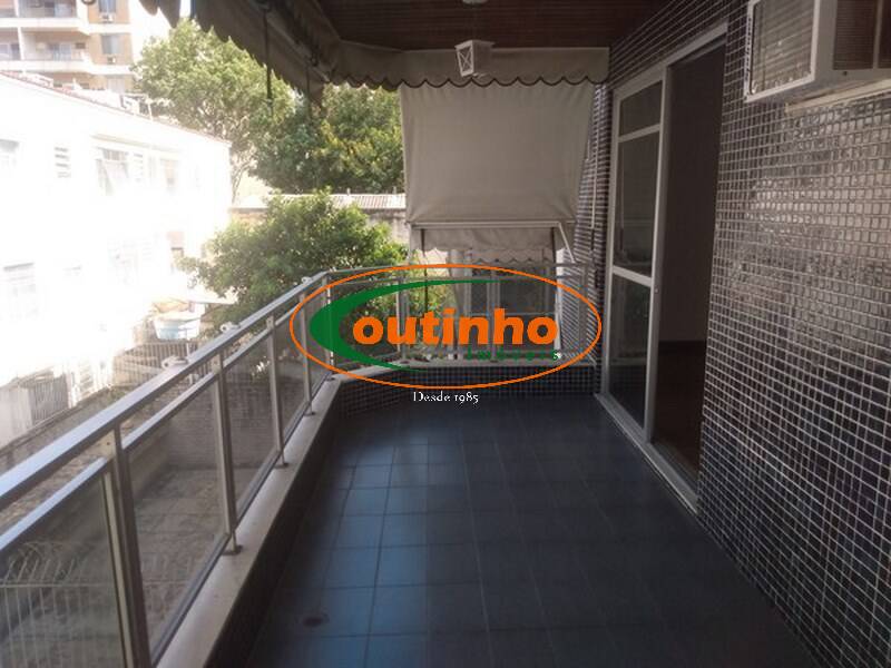 Apartamento à venda com 3 quartos, 110m² - Foto 2