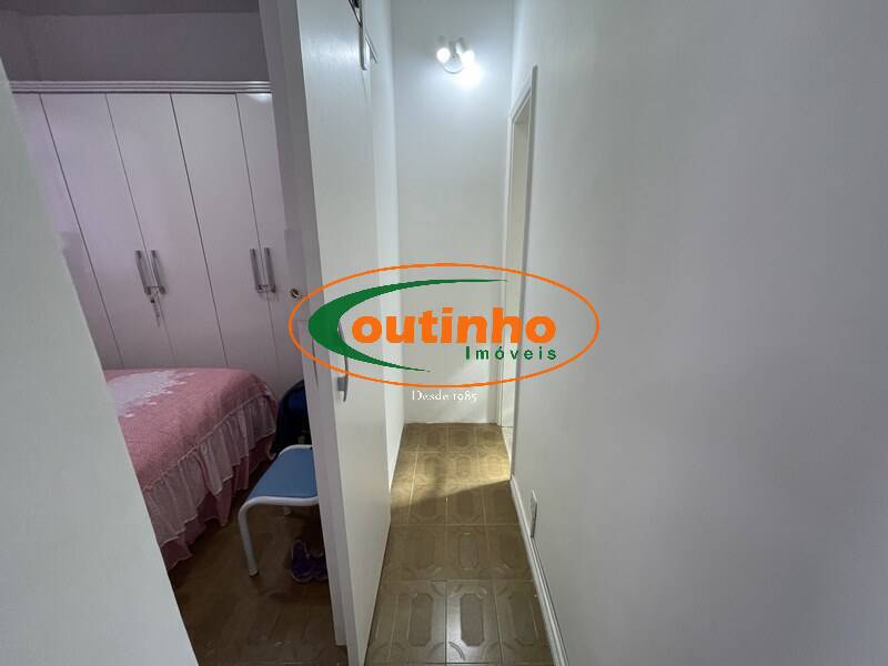 Apartamento à venda com 1 quarto, 43m² - Foto 11