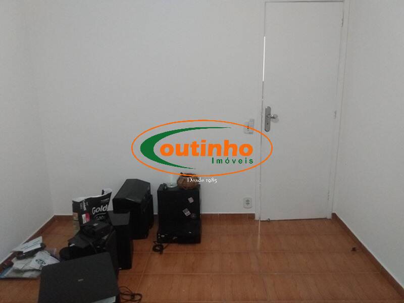 Apartamento à venda com 2 quartos, 82m² - Foto 10