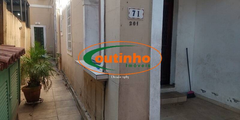 Apartamento à venda com 3 quartos, 100m² - Foto 3