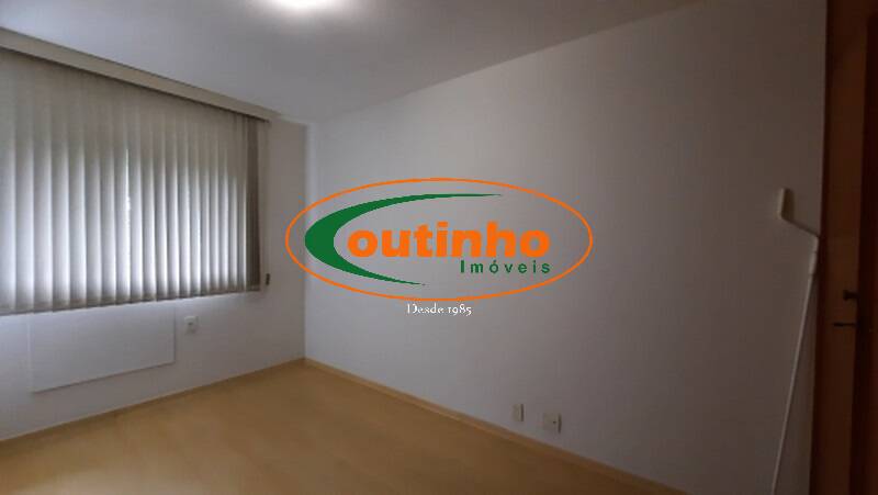 Apartamento à venda com 3 quartos, 106m² - Foto 10