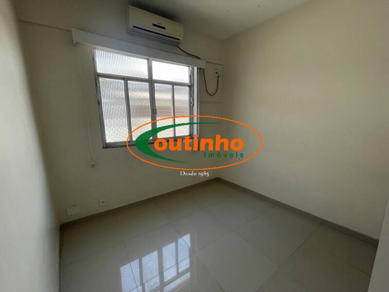 Casa à venda com 4 quartos, 180m² - Foto 9