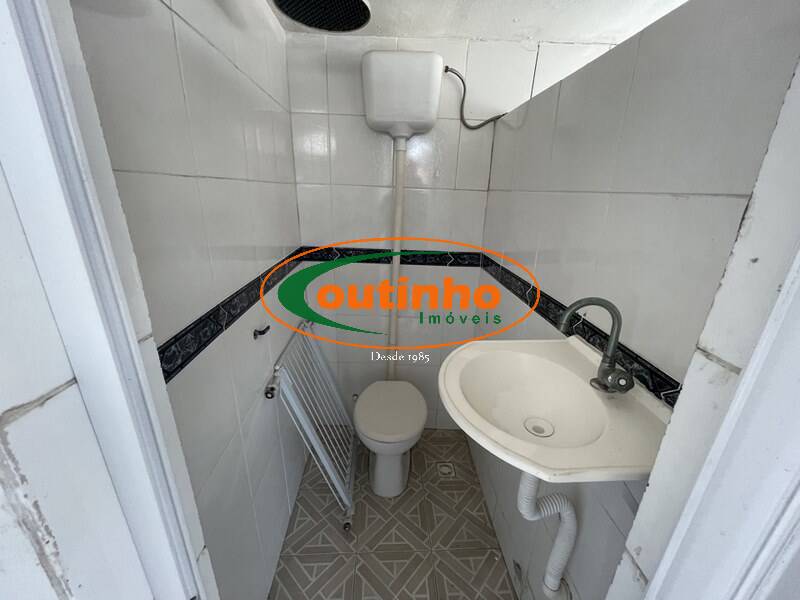 Casa à venda com 4 quartos, 180m² - Foto 19