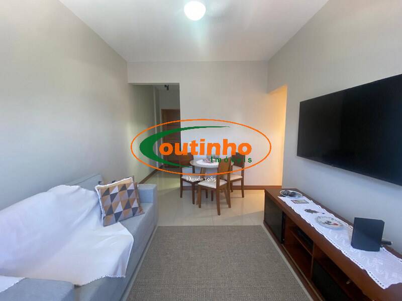 Apartamento à venda com 2 quartos, 63m² - Foto 3