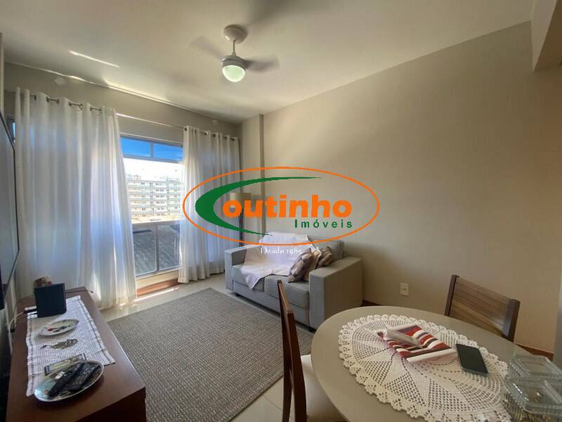 Apartamento à venda com 2 quartos, 63m² - Foto 2