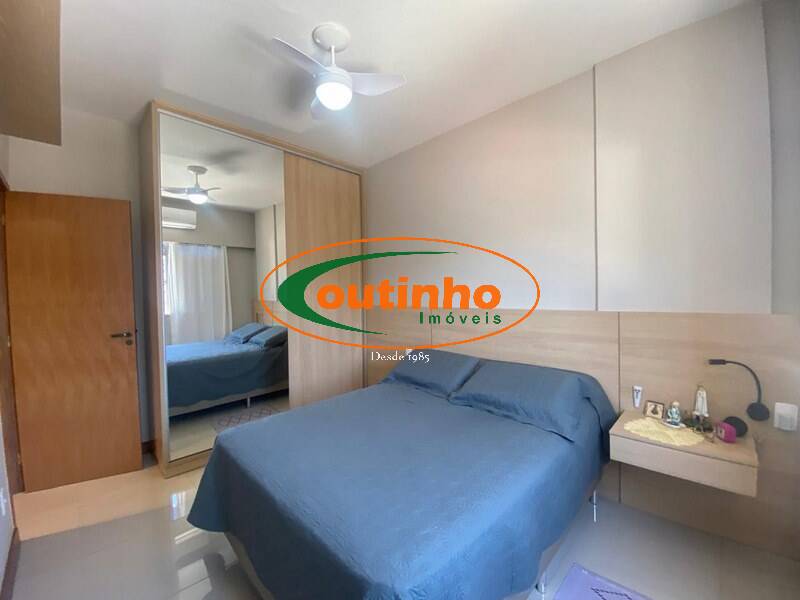 Apartamento à venda com 2 quartos, 63m² - Foto 12