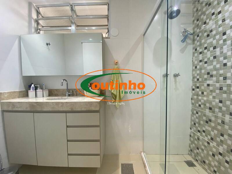 Apartamento à venda com 2 quartos, 63m² - Foto 14