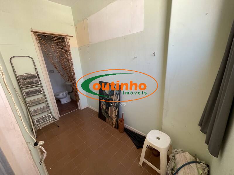 Apartamento à venda com 2 quartos, 82m² - Foto 11