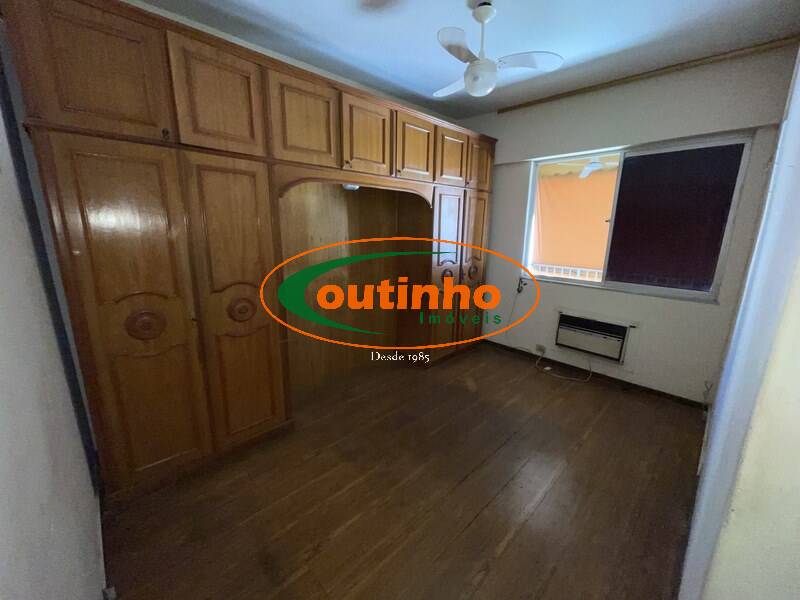 Apartamento à venda com 2 quartos, 82m² - Foto 9