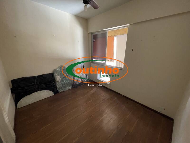 Apartamento à venda com 2 quartos, 82m² - Foto 12