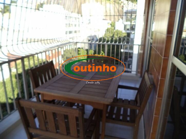 Apartamento à venda com 2 quartos, 205m² - Foto 1